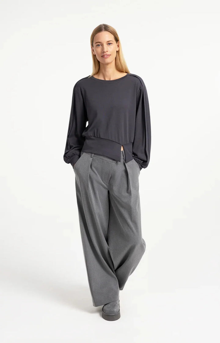 YAYA Lightweight Sweater, Hole Black